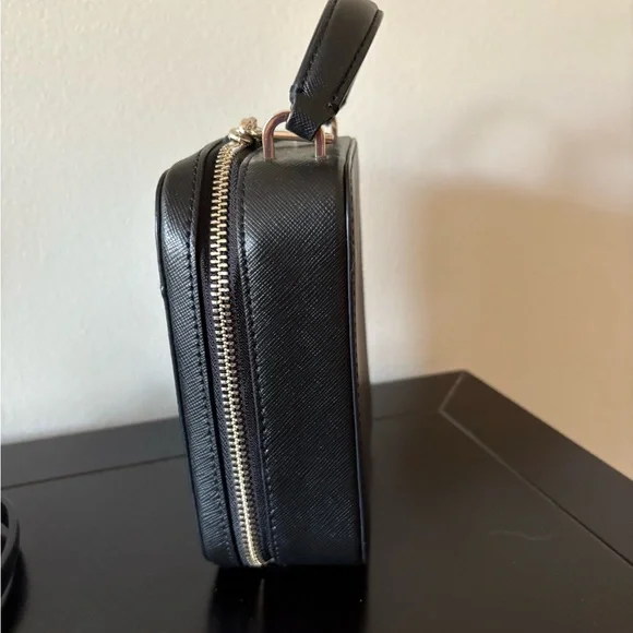 Kate Spade Elegant Black Mini Bag - Picture 2 of 6